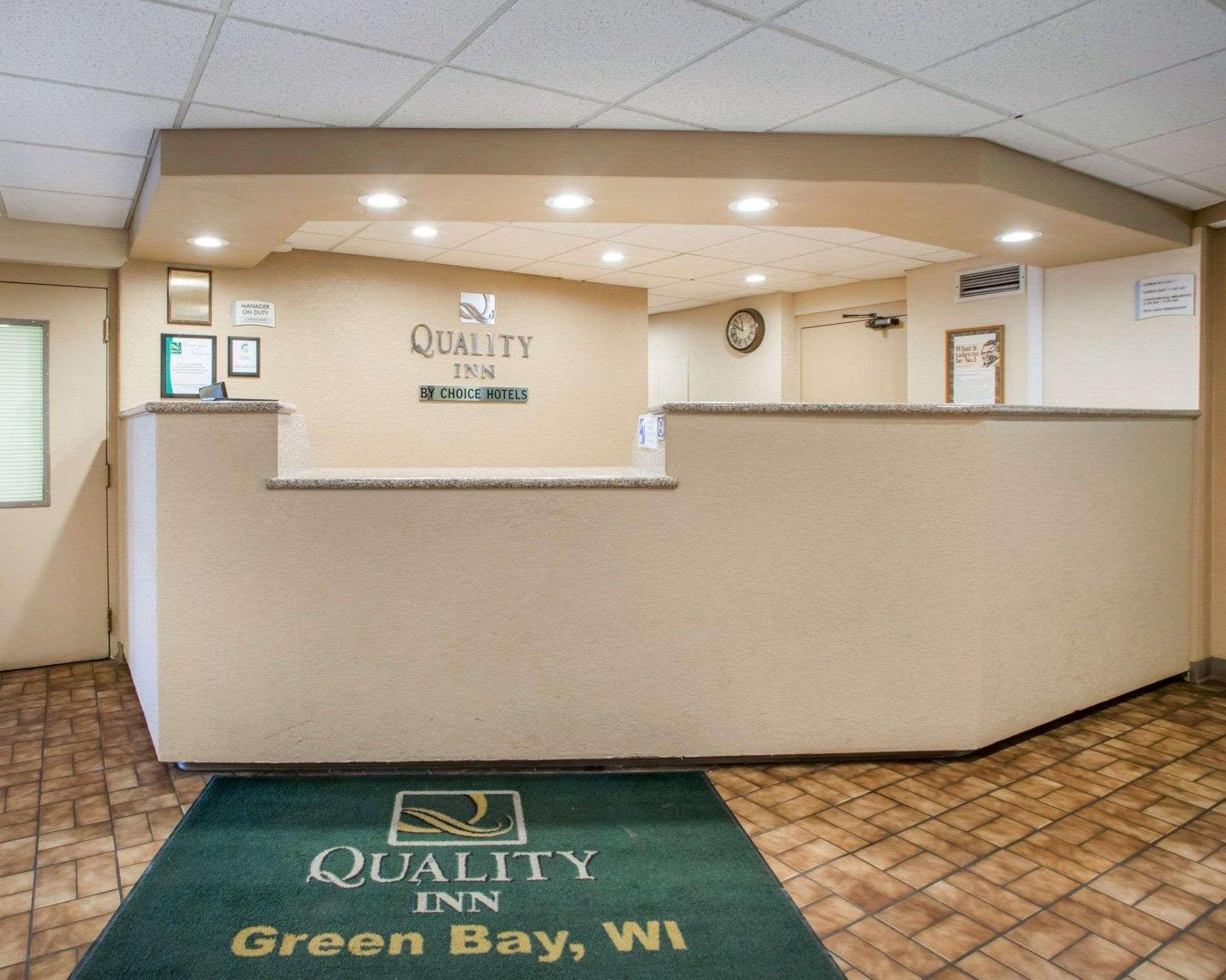Quality Inn Stadium Area Green Bay Exterior photo