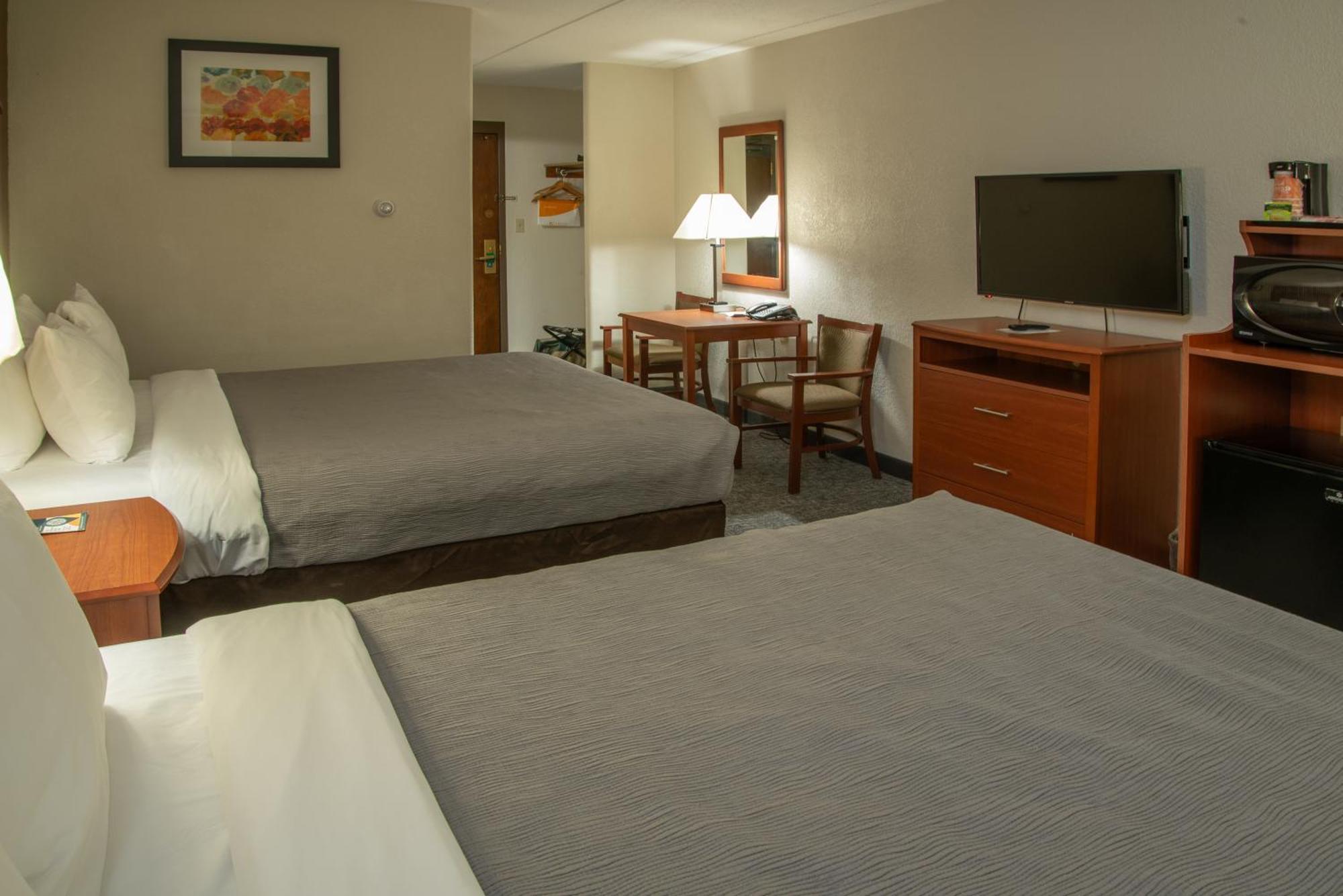 Quality Inn Stadium Area Green Bay Exterior photo